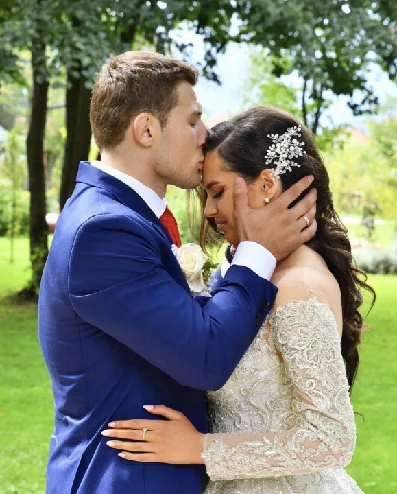 Nemanja Majdov got married